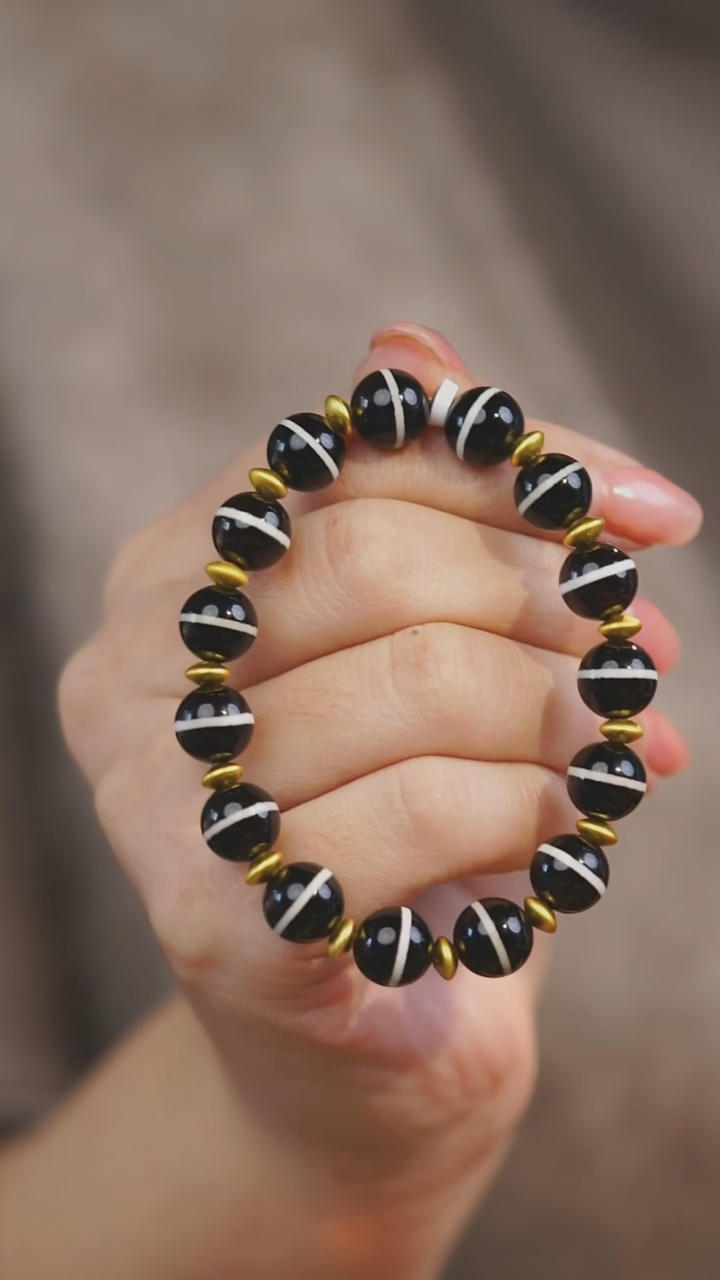 【闪购商品】玛瑙/玉髓手串未镶嵌多样性发其一