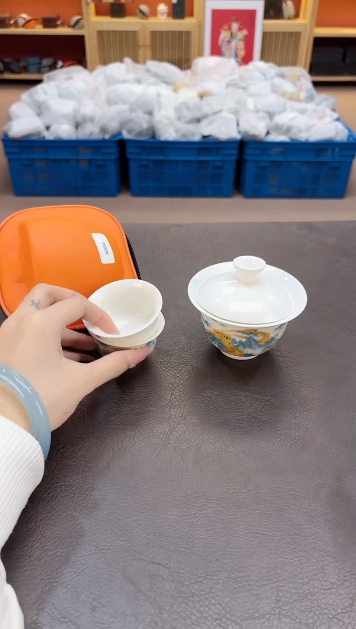 【闪购商品】摆件瓷SC1111111111111