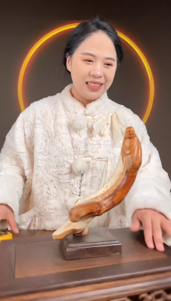 【闪购商品】柏木（崖柏）手工摆件,先抢先得!