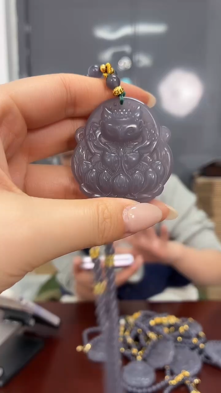 【慧慧甄选】高端轻奢手链多样性发货HF3747S