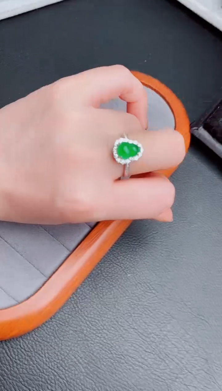 【闪购商品】翡翠戒指银S925镶嵌天然a货翡翠190