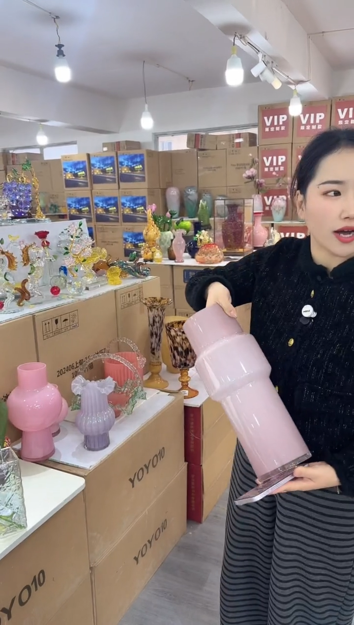 【闪购商品】琉璃静姐外贸V-品18