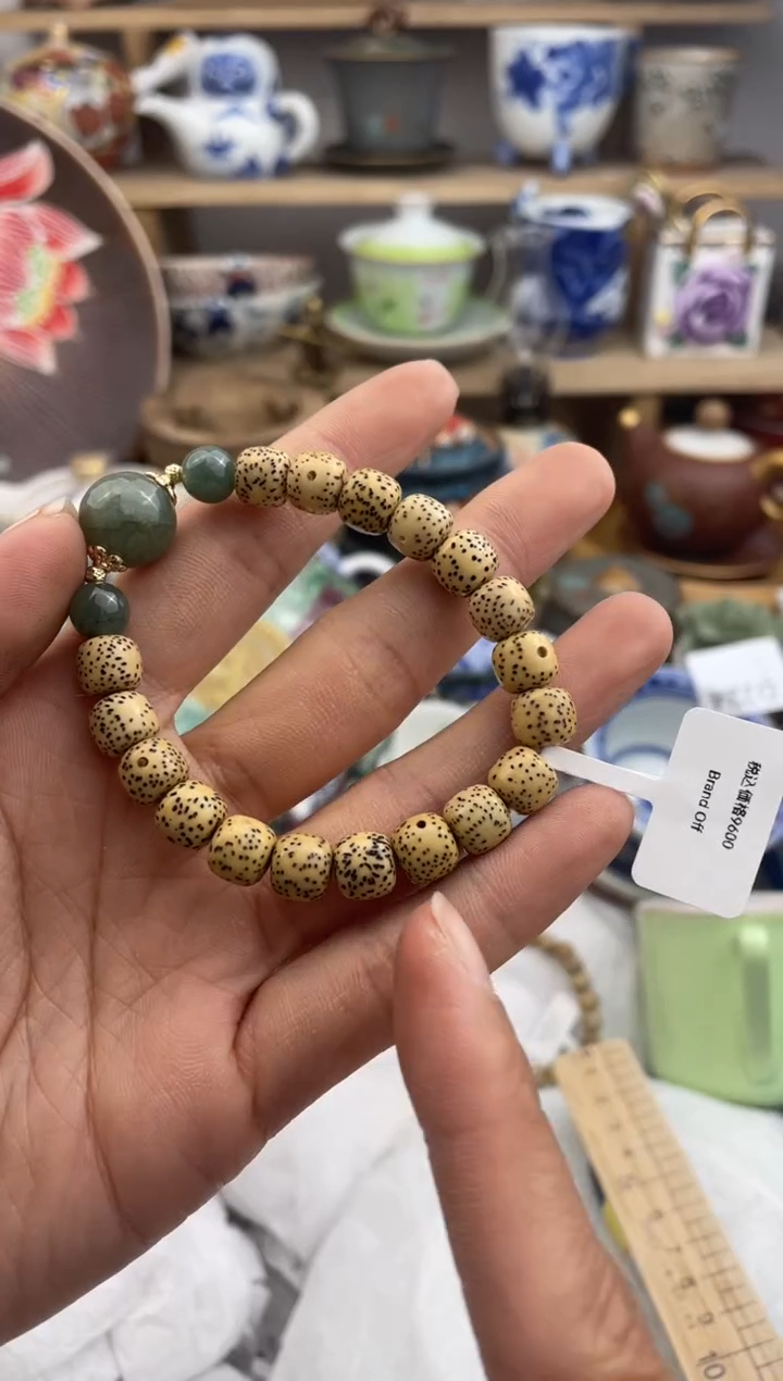 瓷片默认微瑕，看清尺寸品相再拍