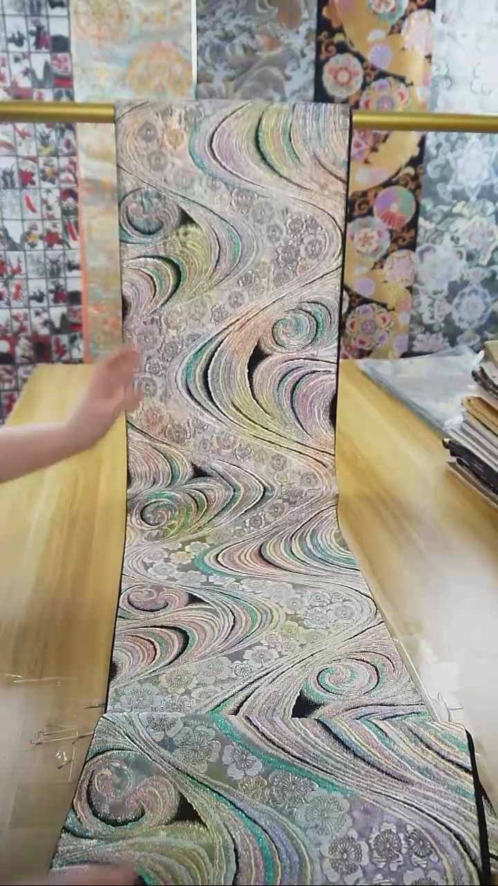 【闪购商品】织绣65 六通彩金流水纹