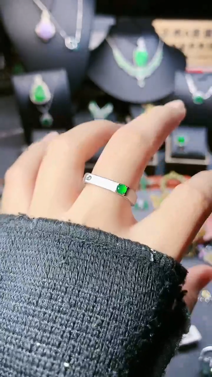 【闪购商品】翡翠戒指银S925镶嵌戒指