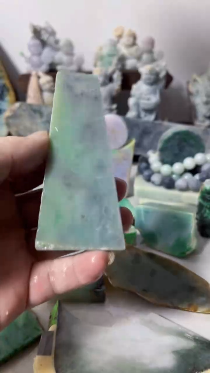 【闪购商品】翡翠吊坠(不含链)未镶嵌A191