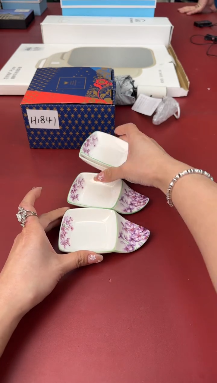 【闪购商品】瓷片正午瓷缘 臻品CQ源泉@@3L32