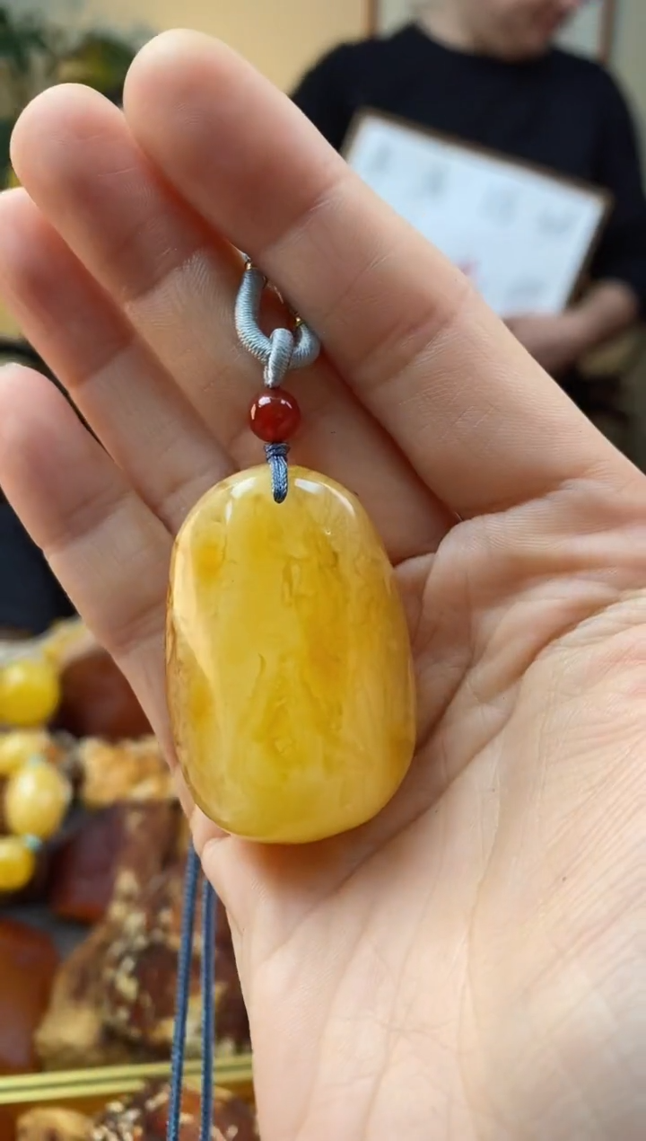 【闪购商品】琥珀颈饰未镶嵌吊坠