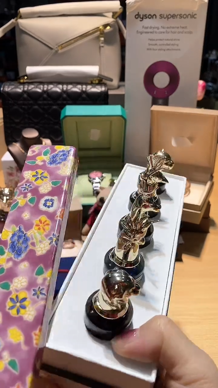 【闪购商品】瓷片锅碗瓢盆一件不剩@@1