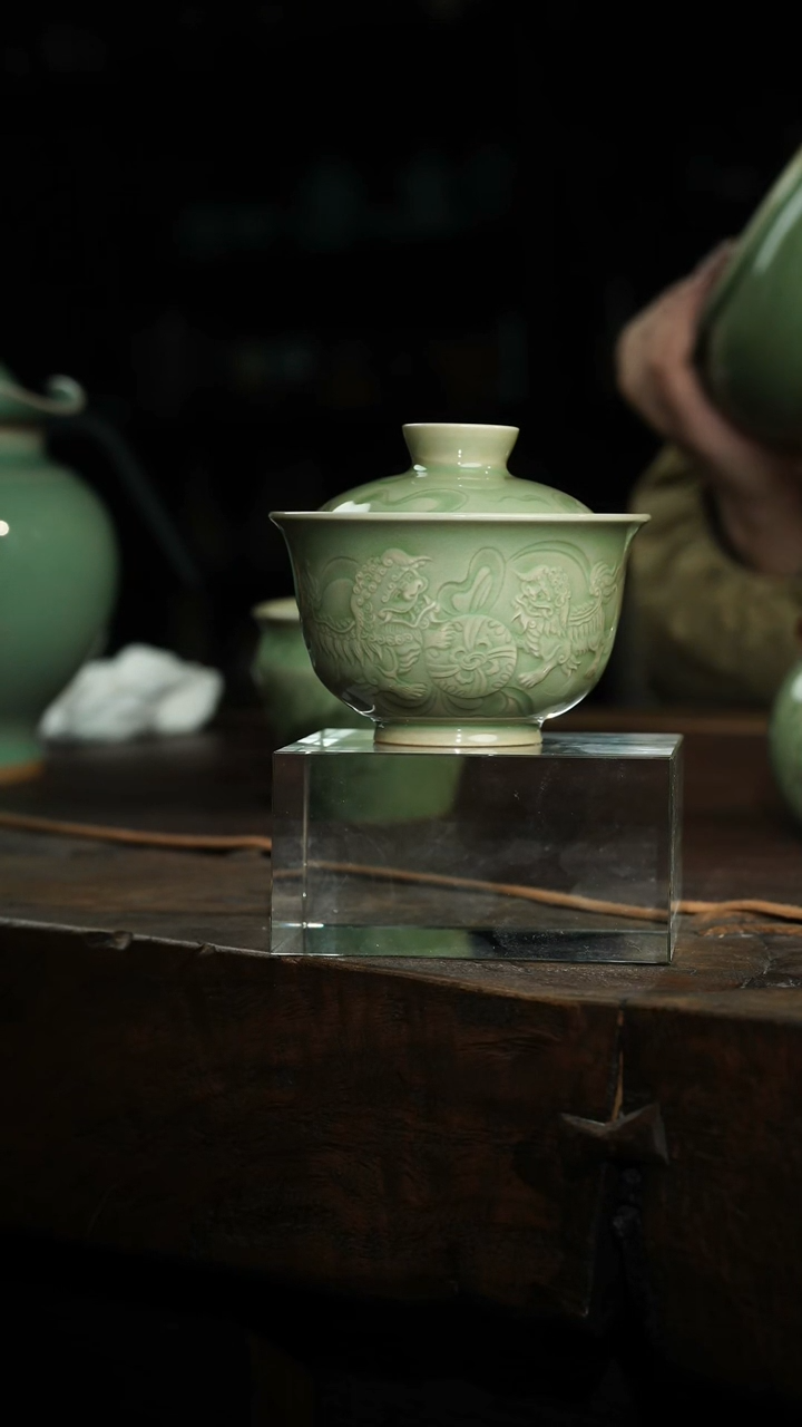 【闪购商品】瓷片廖道剑 狮来运转 盖碗