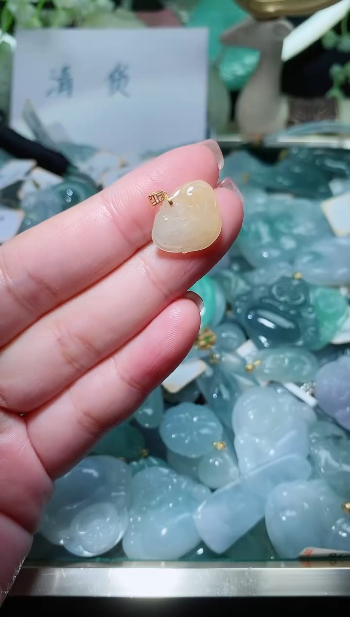 【闪购商品】翡翠颈饰18K金镶嵌天然A货翡翠一件