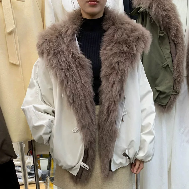 冬季真狐狸毛羽绒长袖设计师女士厚款宽松型外套上衣