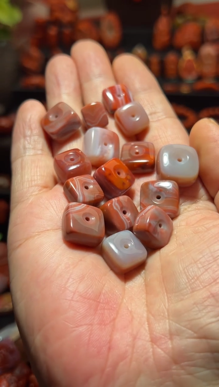 未镶嵌藏扣南红玛瑙藏扣（多样性发其一）