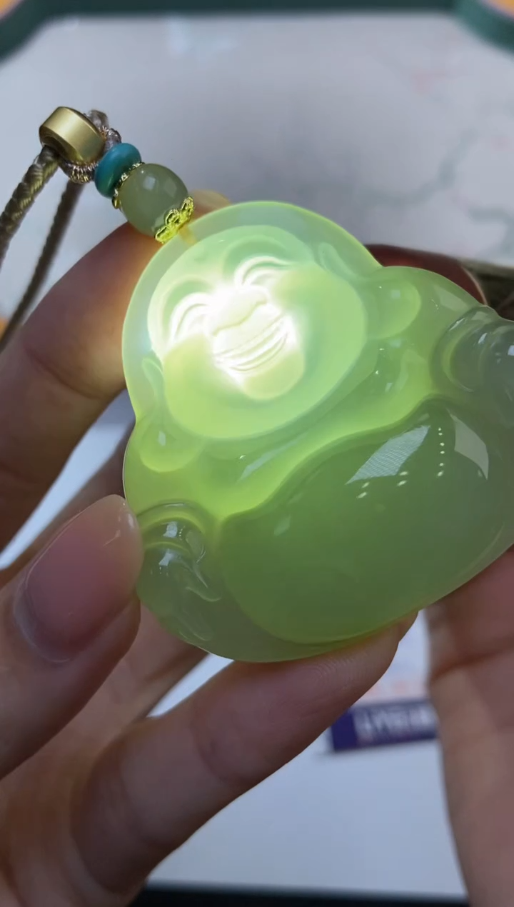 颈饰未镶嵌和田玉海**g379513/和田玉佛公   多样性一件发