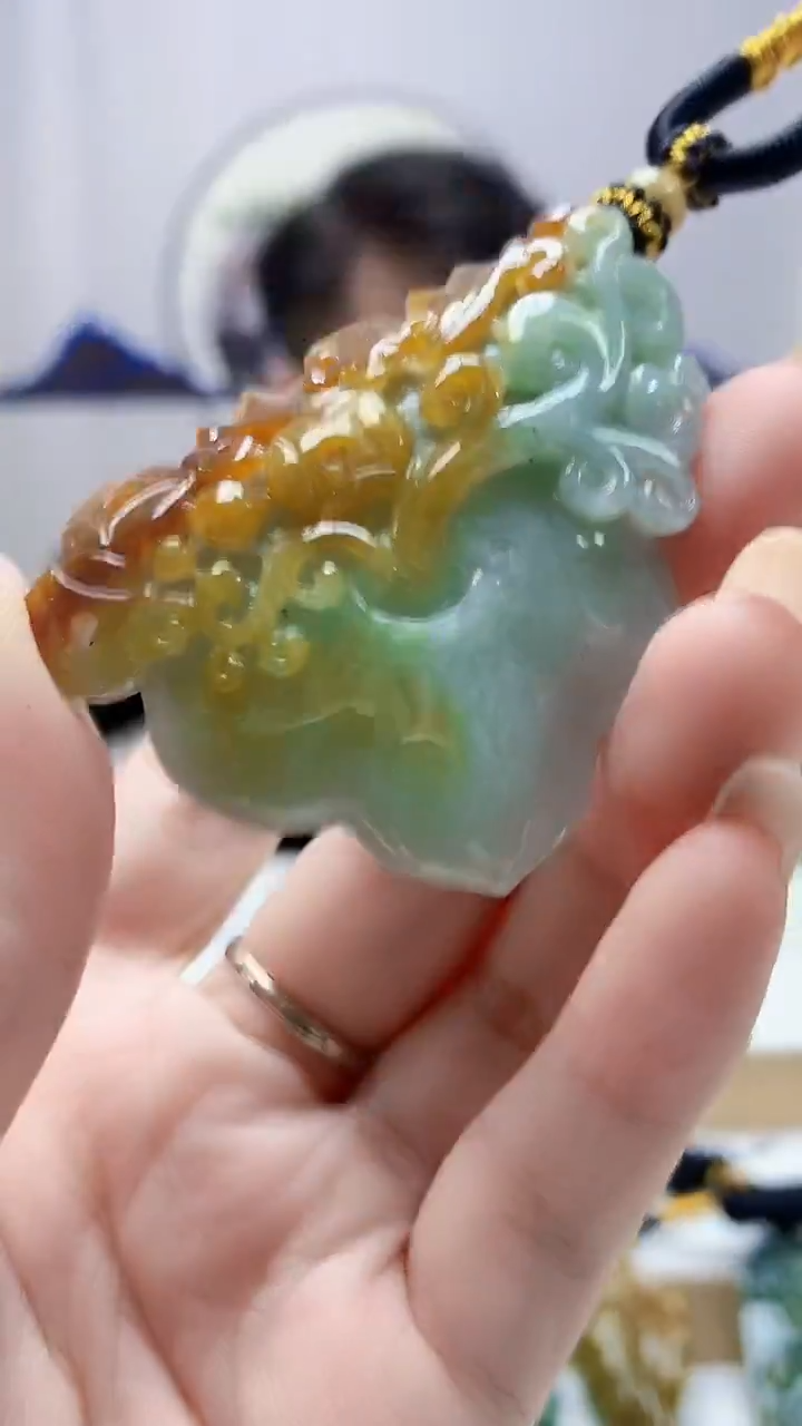 未镶嵌定制翡翠5060DD-毛货挂件91