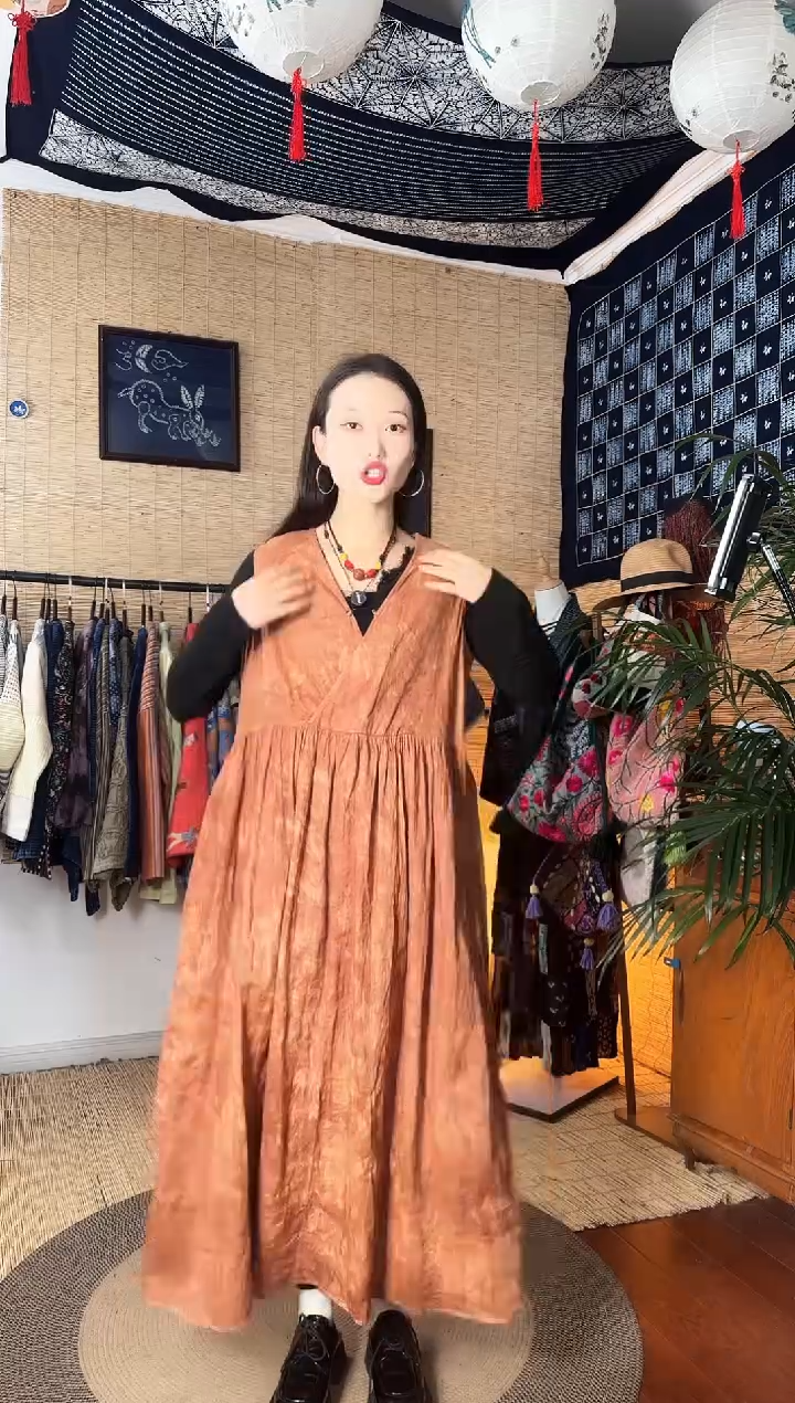 【闪购商品】设计师款柿染背心裙