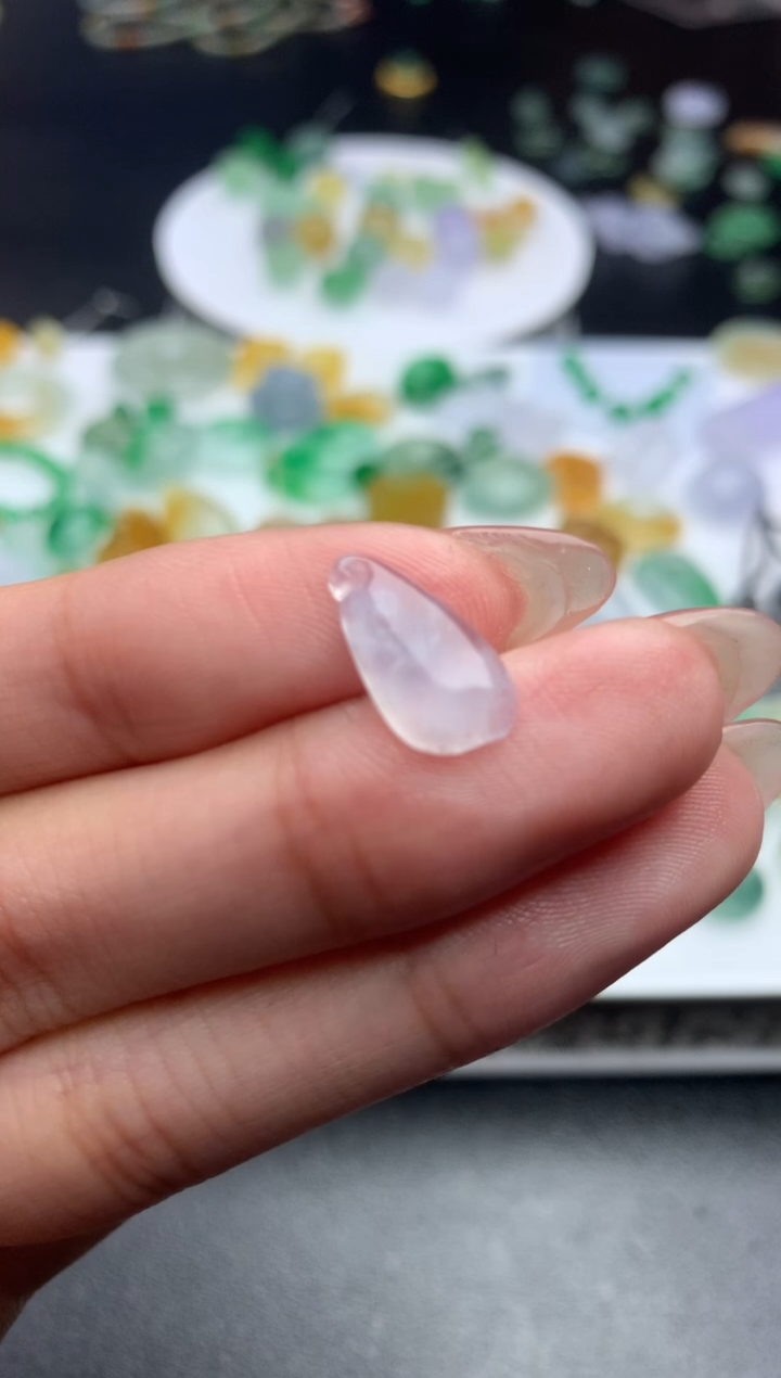 【闪购商品】定制翡翠未镶嵌毛货