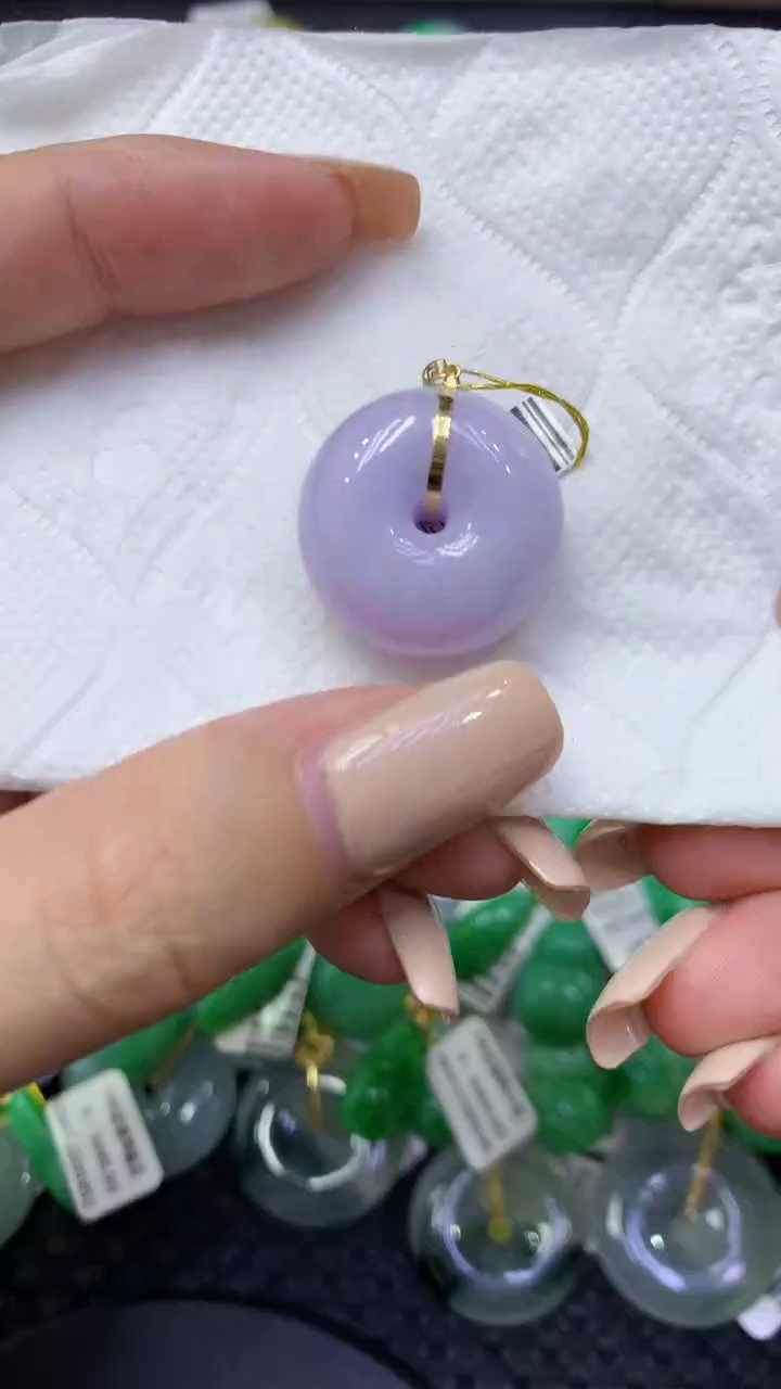 颈饰18K金镶嵌翡翠天然缅甸翡翠A货