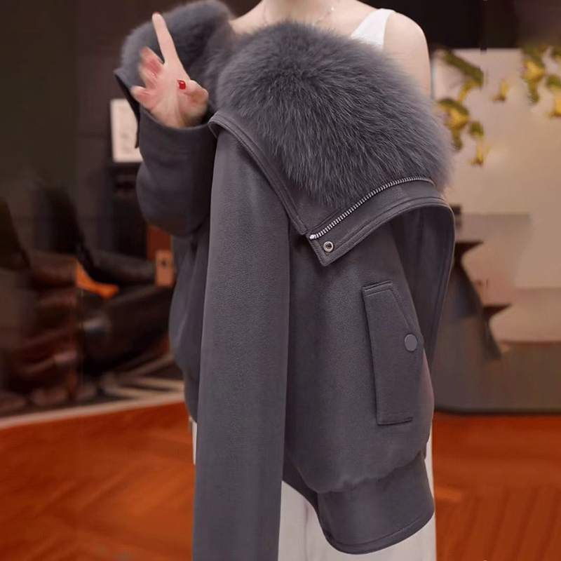 【新年必入】秋冬新款小众设计感时尚大毛领气质保暖棉服女装