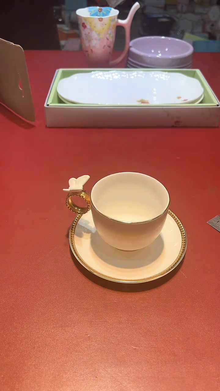 【闪购商品】瓷片锅碗瓢盆一件不剩