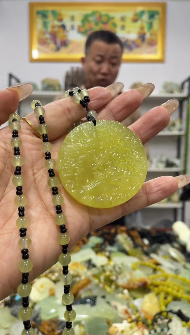 【闪购商品】岫玉吊坠未镶嵌           