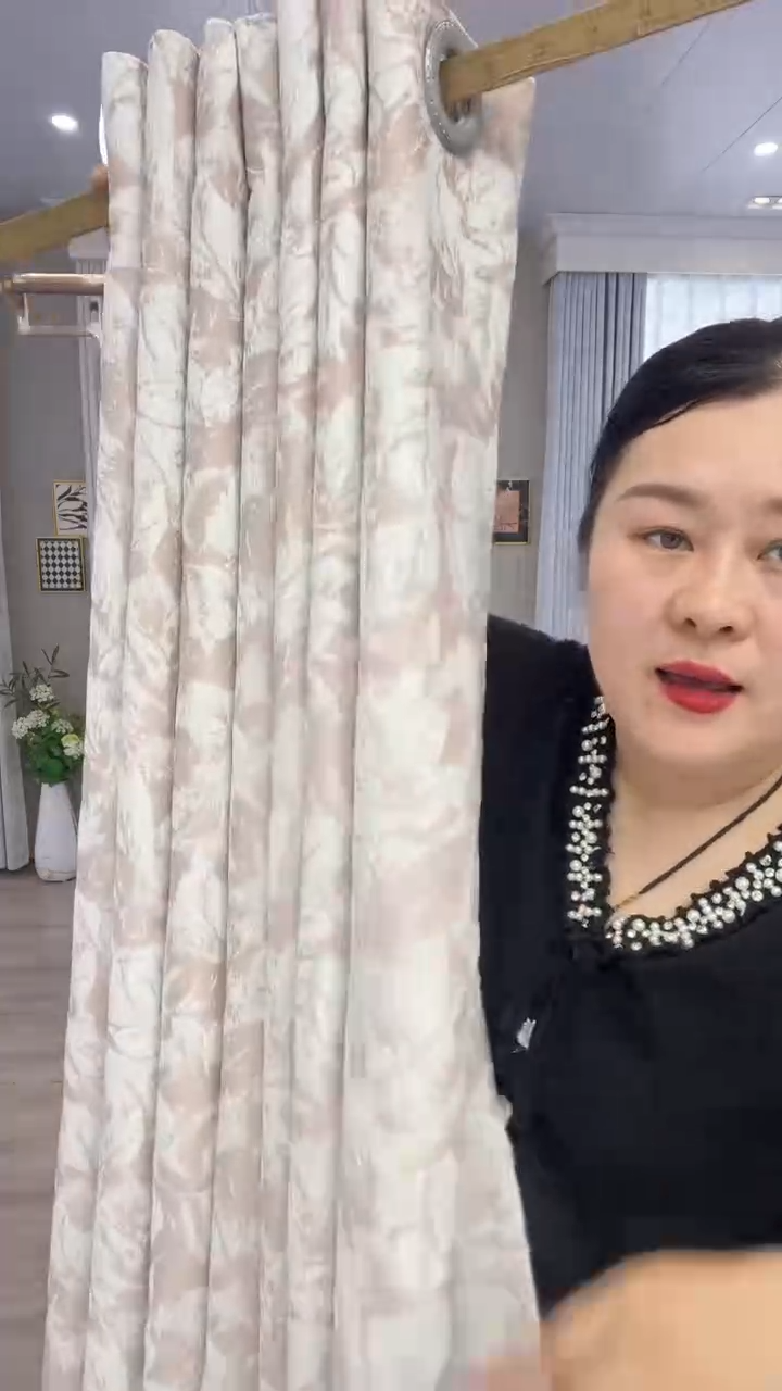 布闪电购商品11  特价5定制2.7默认打孔（中）百合粉