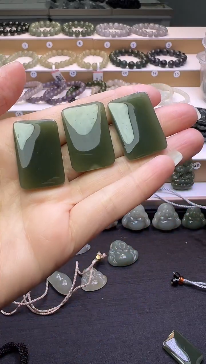 颈饰未镶嵌和田玉153号链接多样性发一约卡30*20*6微棉点