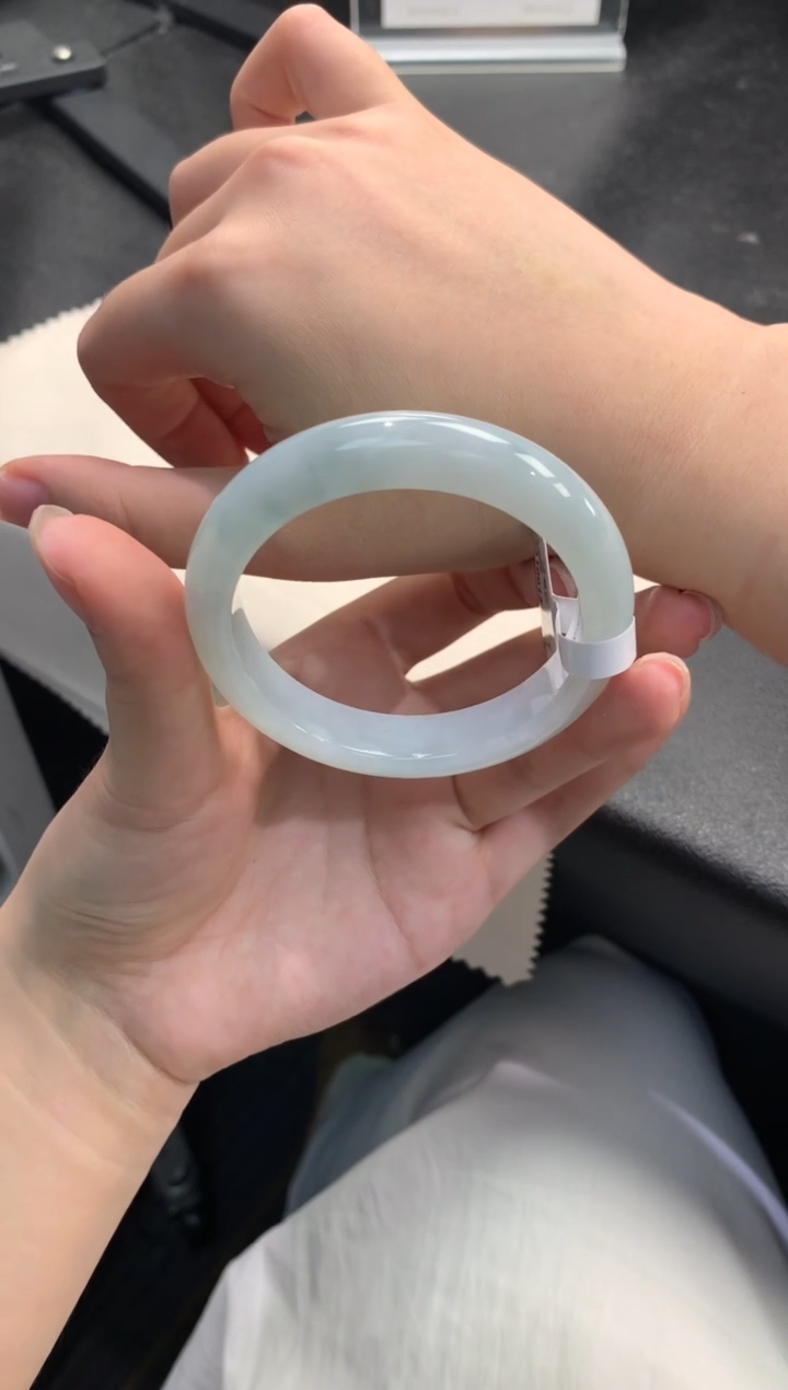 【闪购商品】翡翠手镯未镶嵌..........