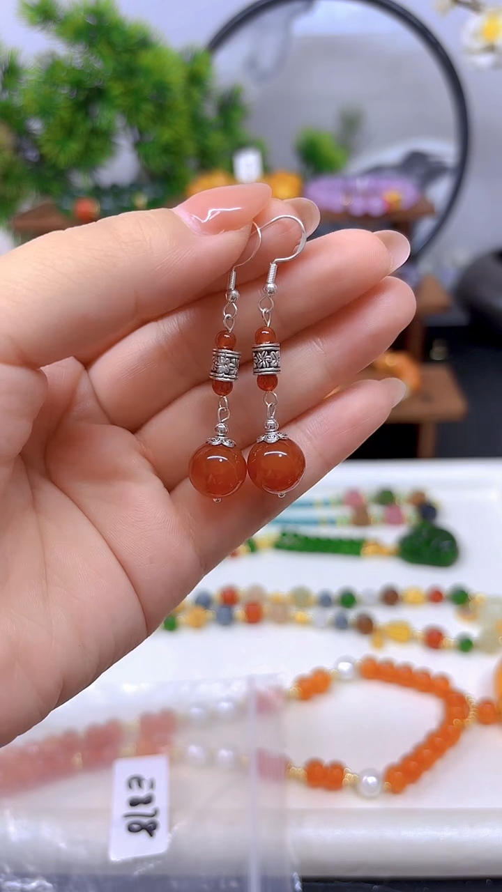 银S925镶嵌南红玛瑙耳饰E878