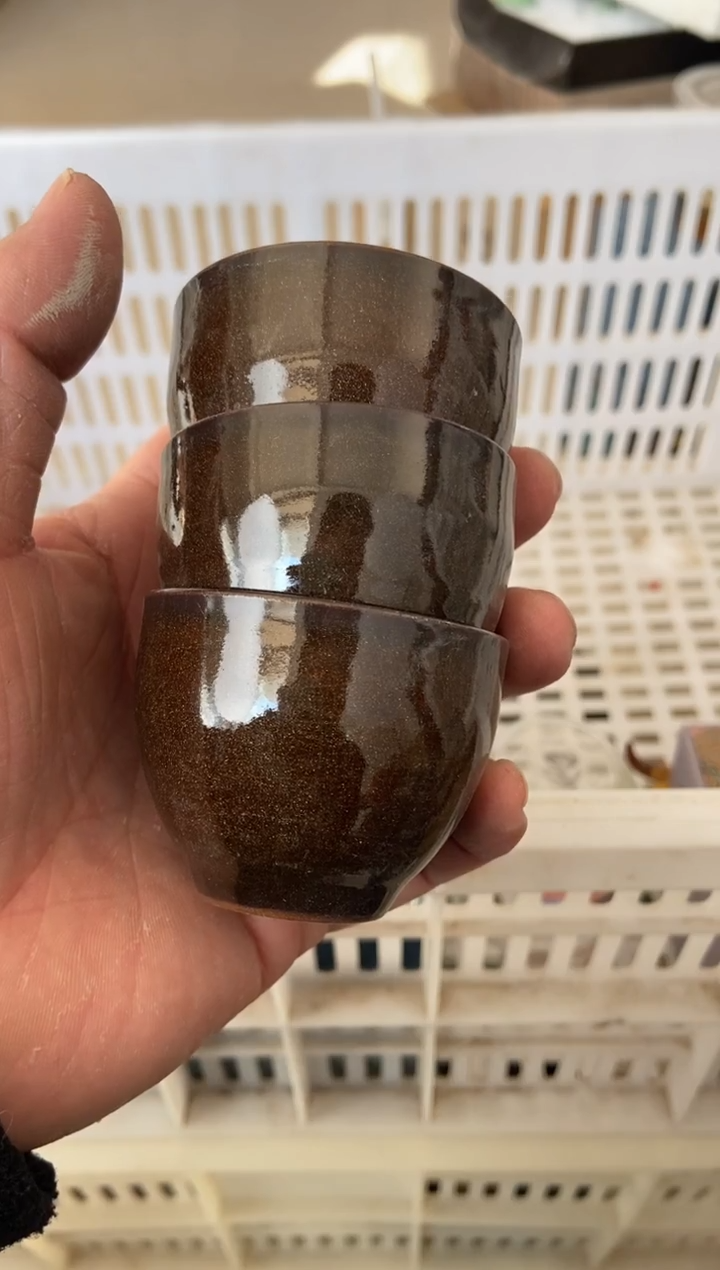 杯子瓷无运费险有瑕疵的摄影的产品有使用过的痕迹有点脏介意勿拍