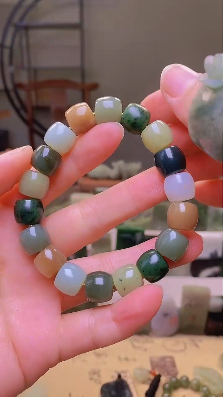 【闪购商品】和田玉把件未镶嵌111