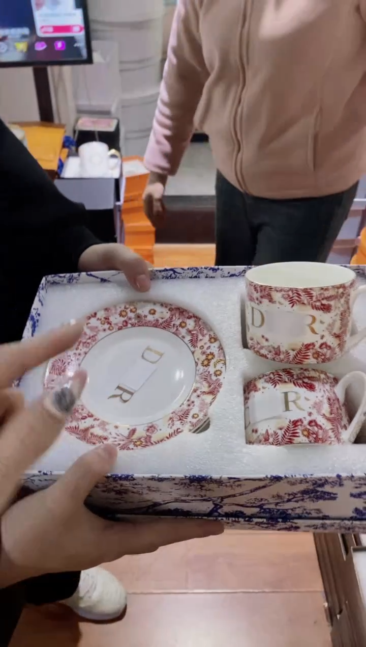 【闪购商品】杯全场正品，京东包邮