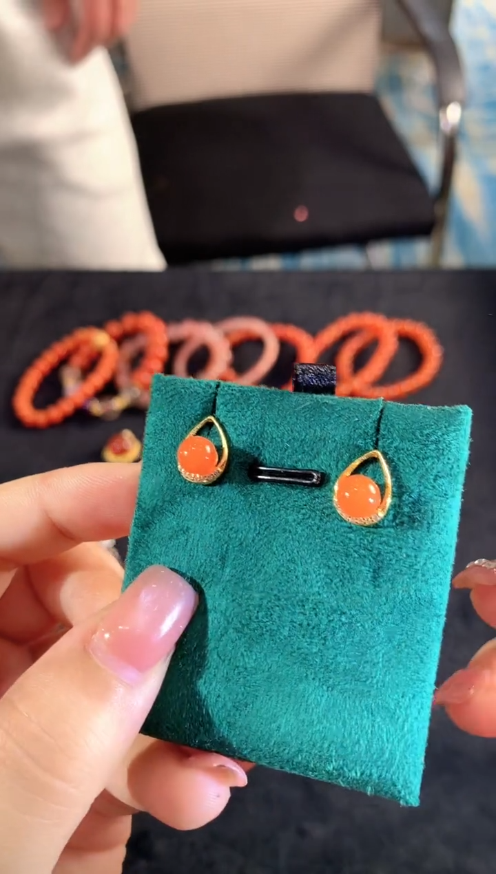 【闪购商品】南红玛瑙耳饰银S925镶嵌010xhrs时尚