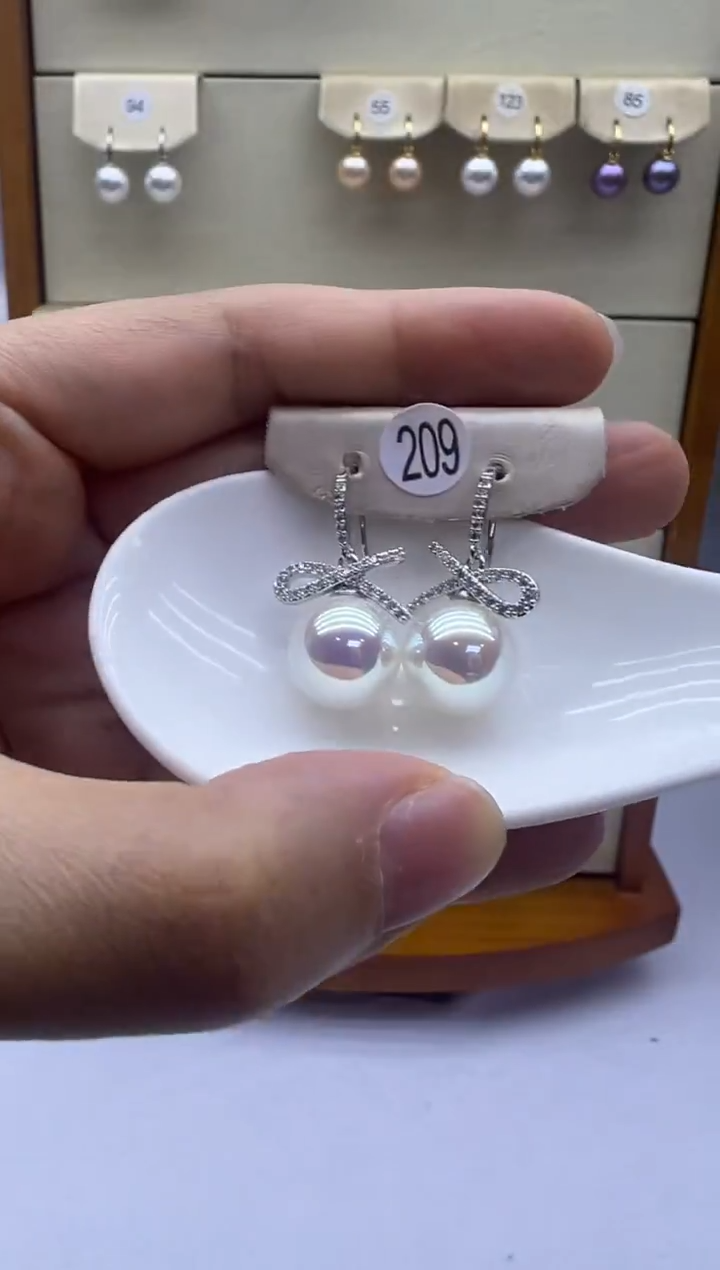 未镶嵌耳饰淡水珍珠209