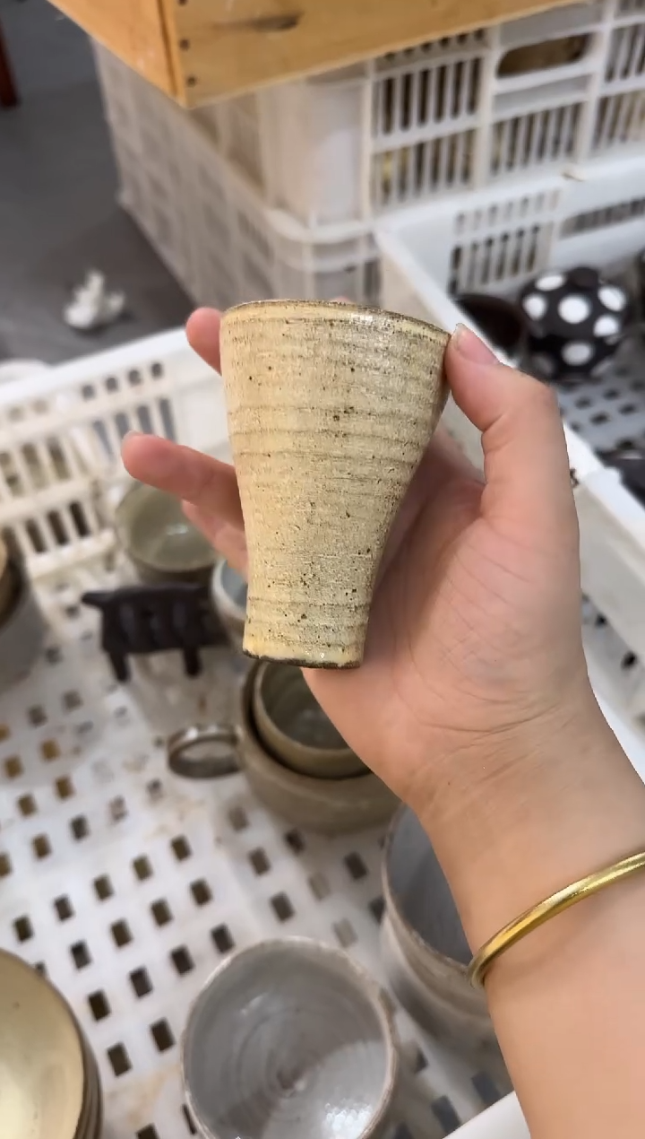 瓷片福利手作握杯