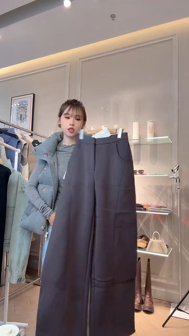 简白 黑灰色加绒裤s码 原价1280 