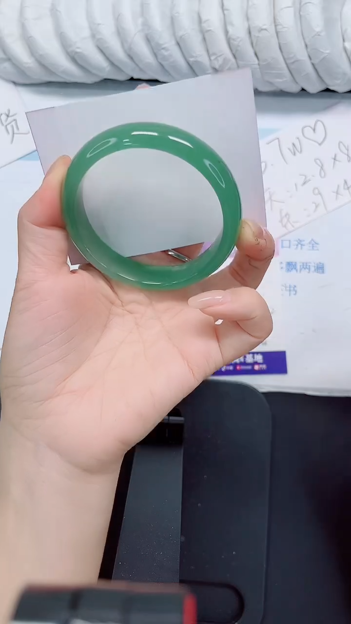 石英质玉手镯未镶嵌307-61