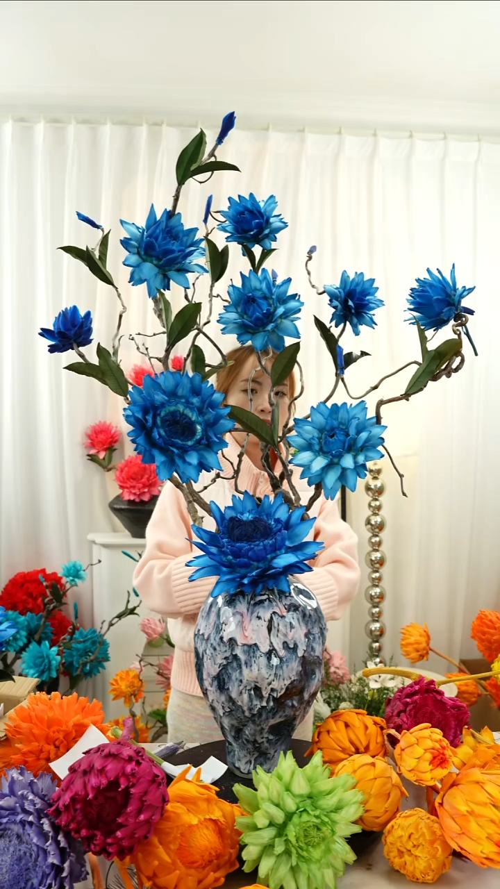 永生洋蓟 霸王花龙枣枝连花带瓶【克莱因蓝】A13