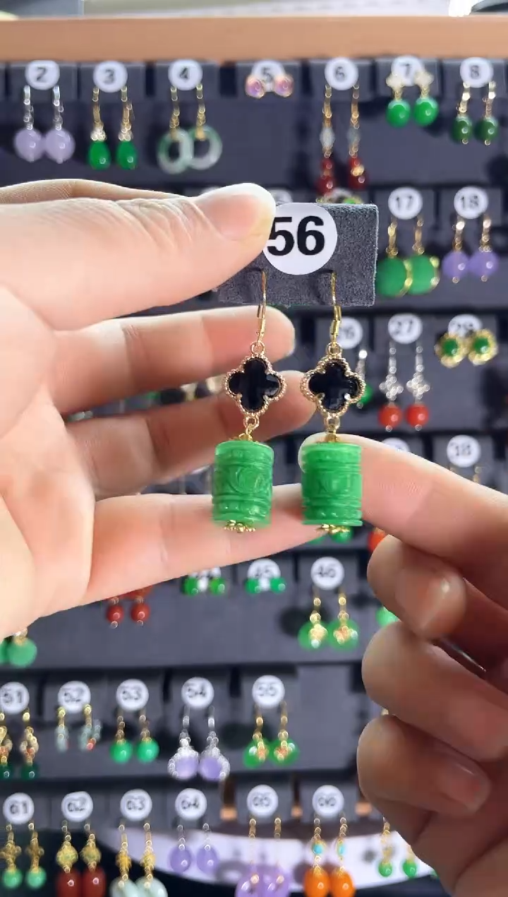 【闪购商品】翡翠耳饰银S925镶嵌56...