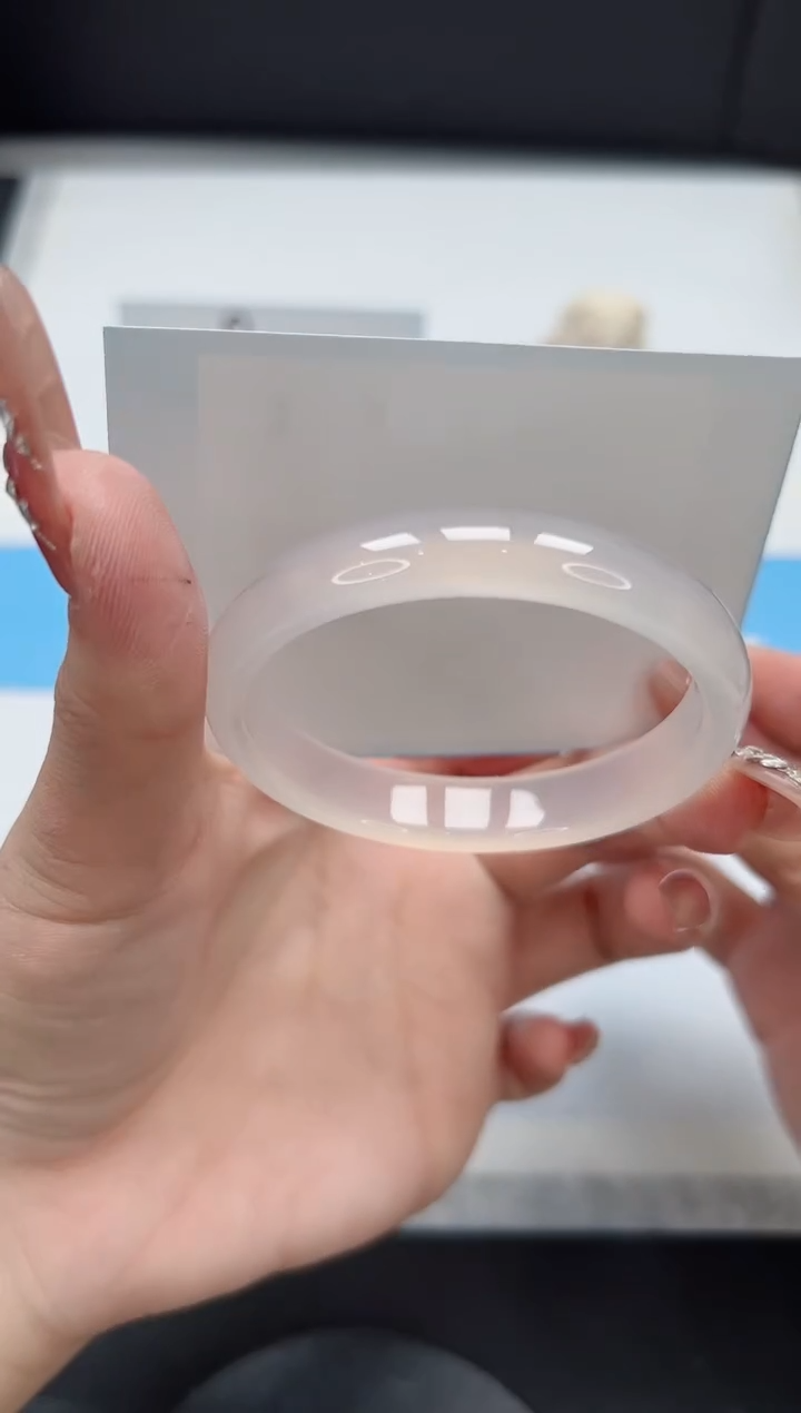 【闪购商品】石英质玉手镯未镶嵌324/荔枝51.6