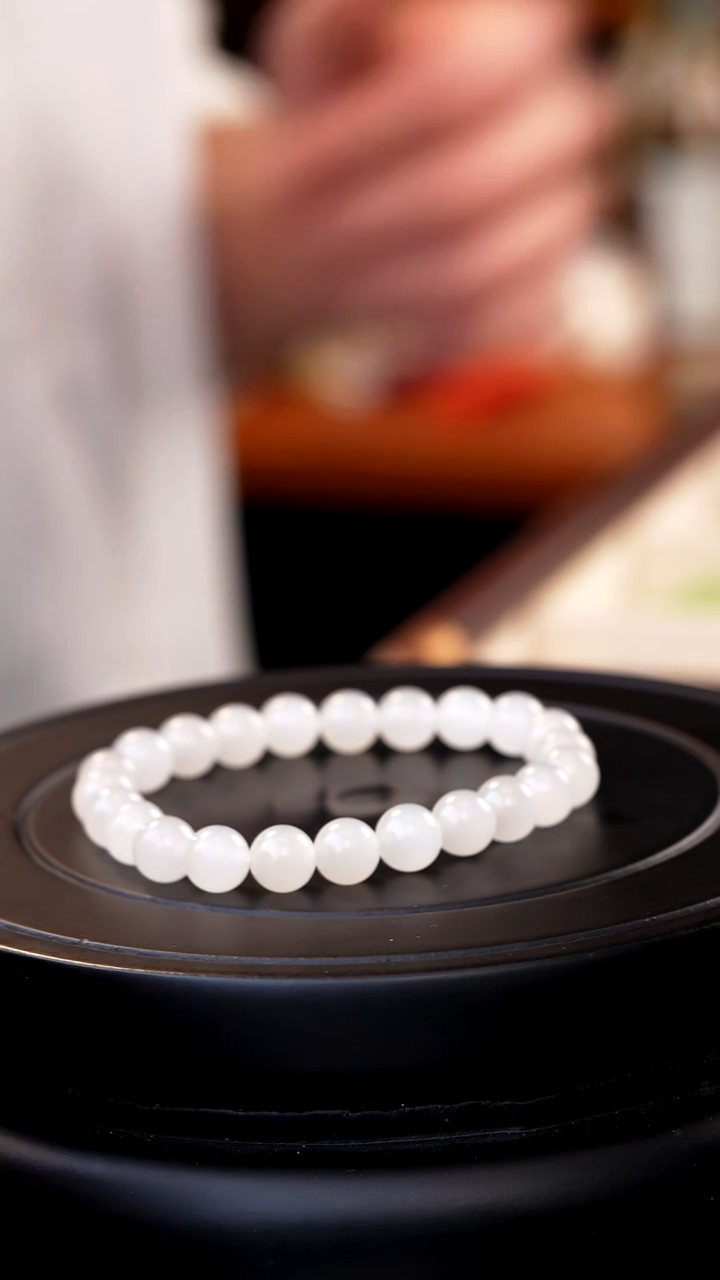 未镶嵌手串和田玉冰白卡8mm单圈手串