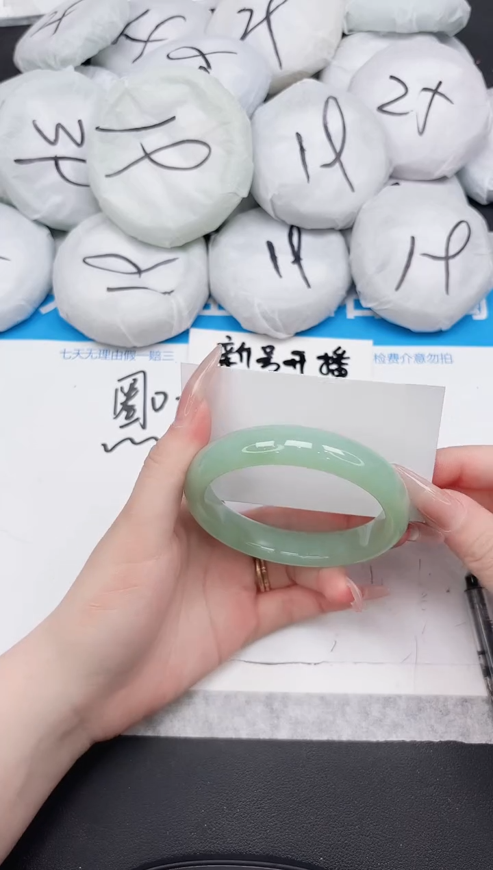 女款东凌手镯129-64