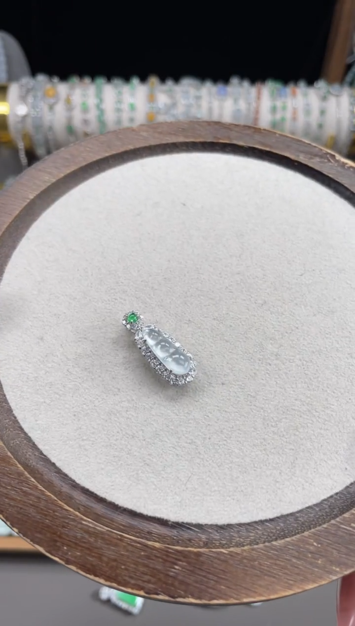 颈饰银S925镶嵌翡翠盼*✨1