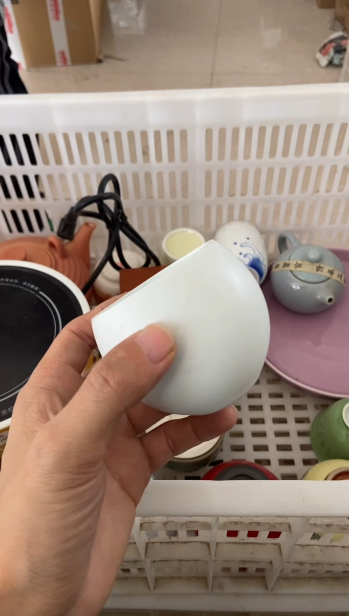 杯无运费险有瑕疵的摄影的产品有使用过的痕迹有点脏介意勿拍