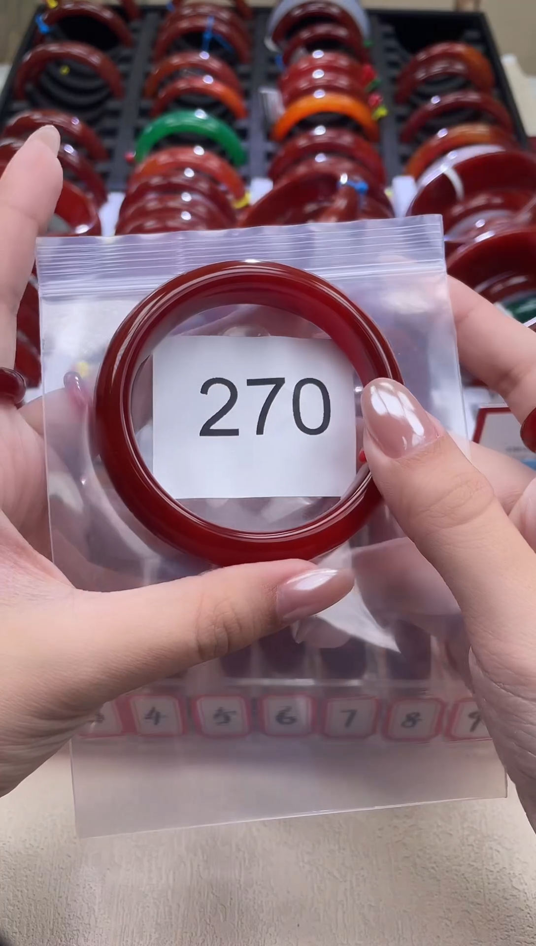 手镯玛瑙/玉髓未镶嵌未*。55圈口*A270