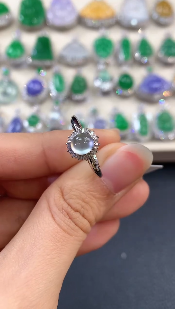 【闪购商品】翡翠戒指18K金镶嵌 C15