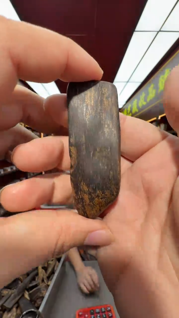 沉香吊坠多样性发一