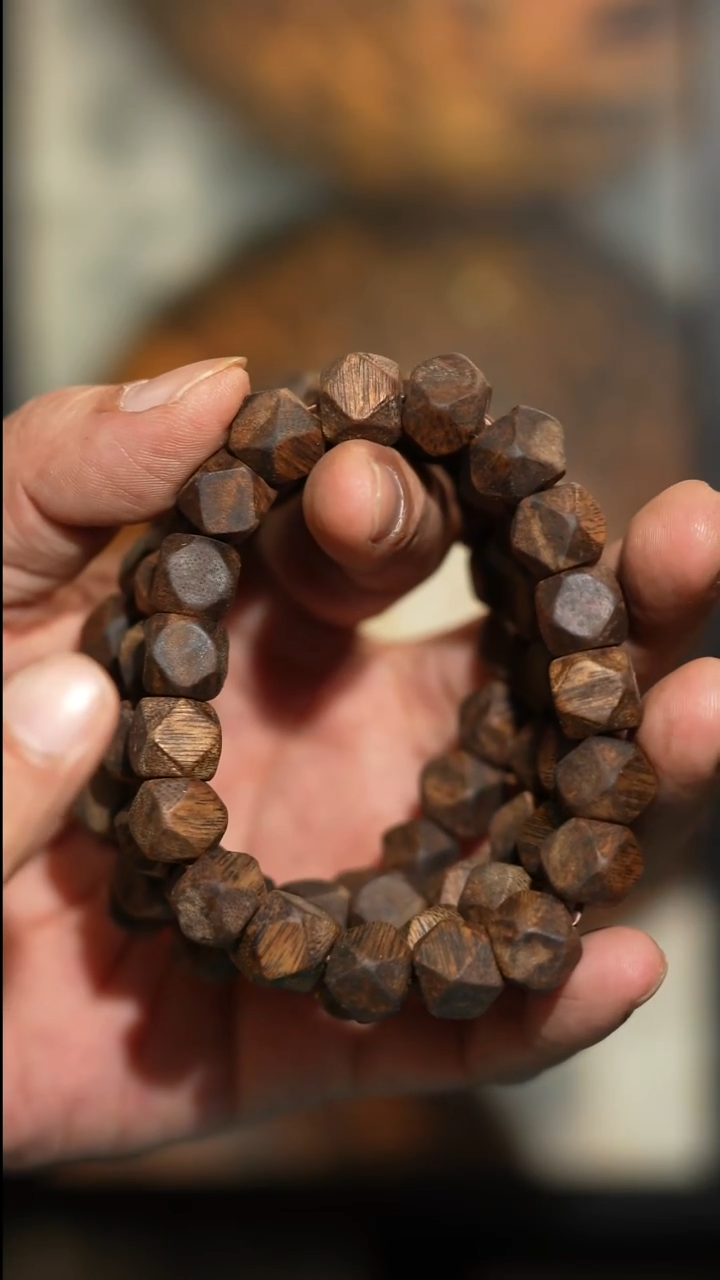 沉香手串海南绿奇楠12mm钻面珠单圈 多样性发一