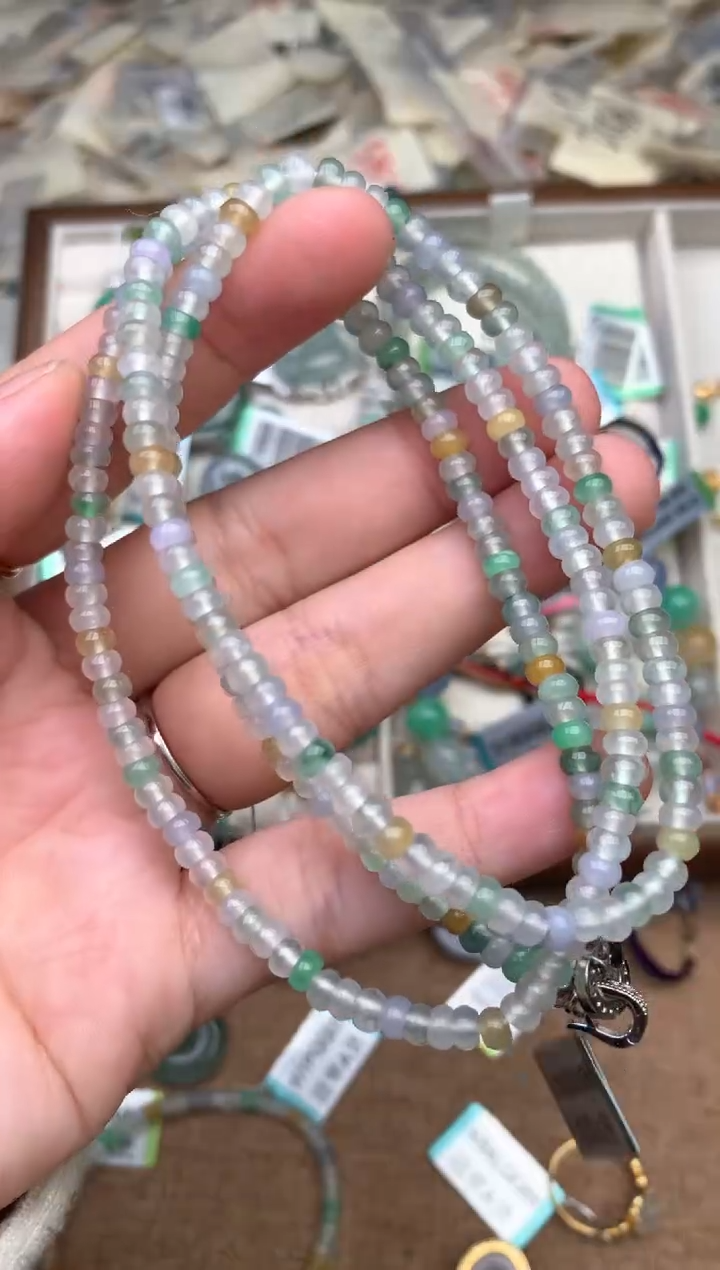 未镶嵌挂件翡翠1