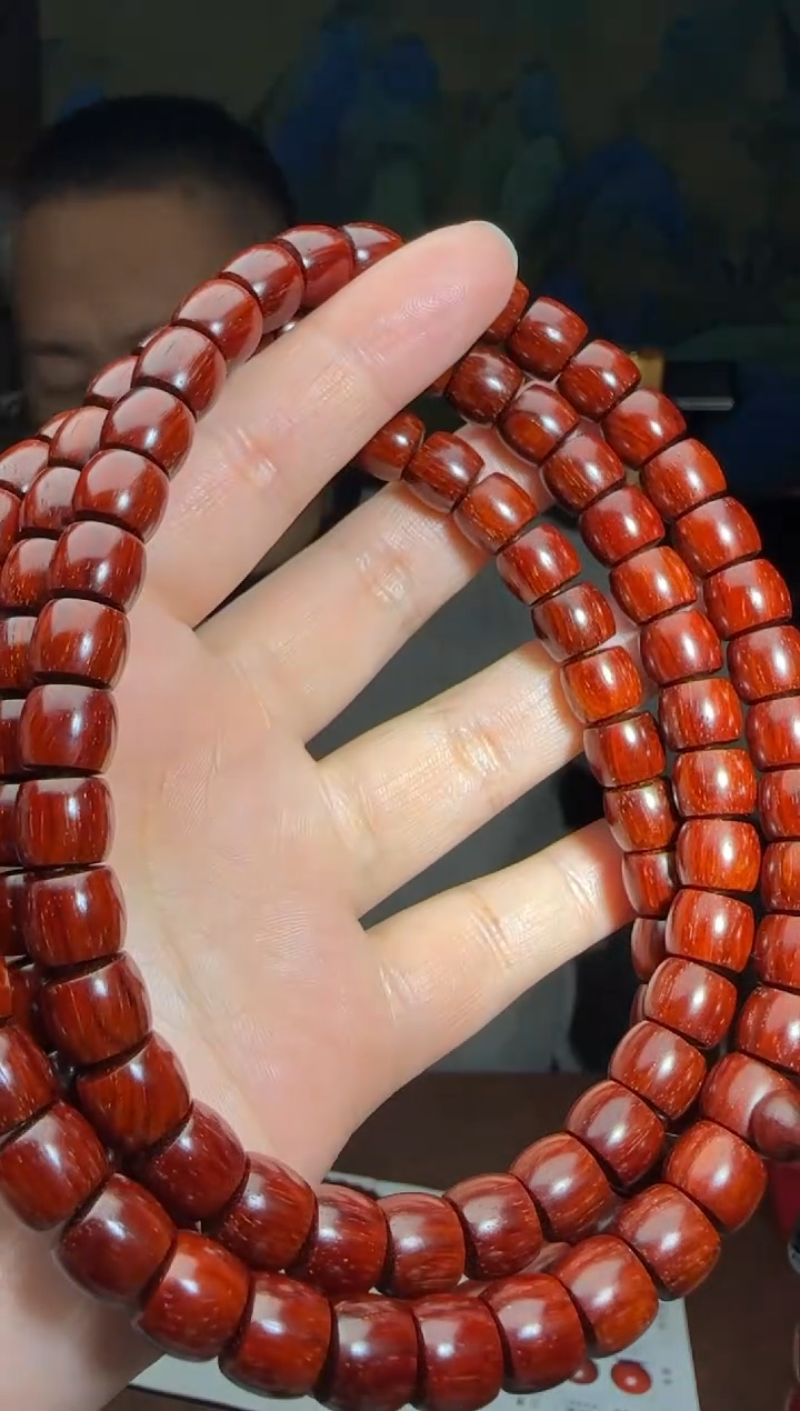 【闪购商品】小叶紫檀手串/手链8*9mm*108颗5星原汁原味泥料